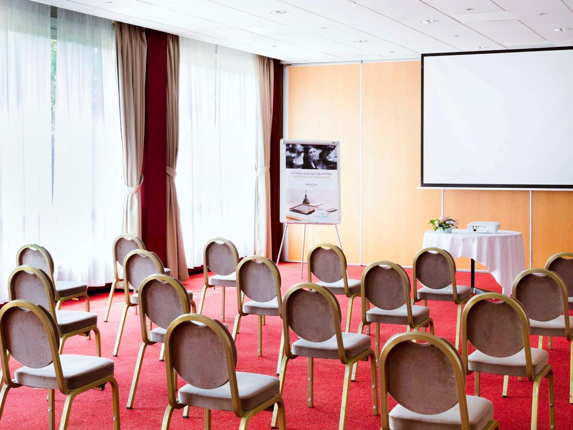 Mercure Nevers Pont De Loire מראה חיצוני תמונה